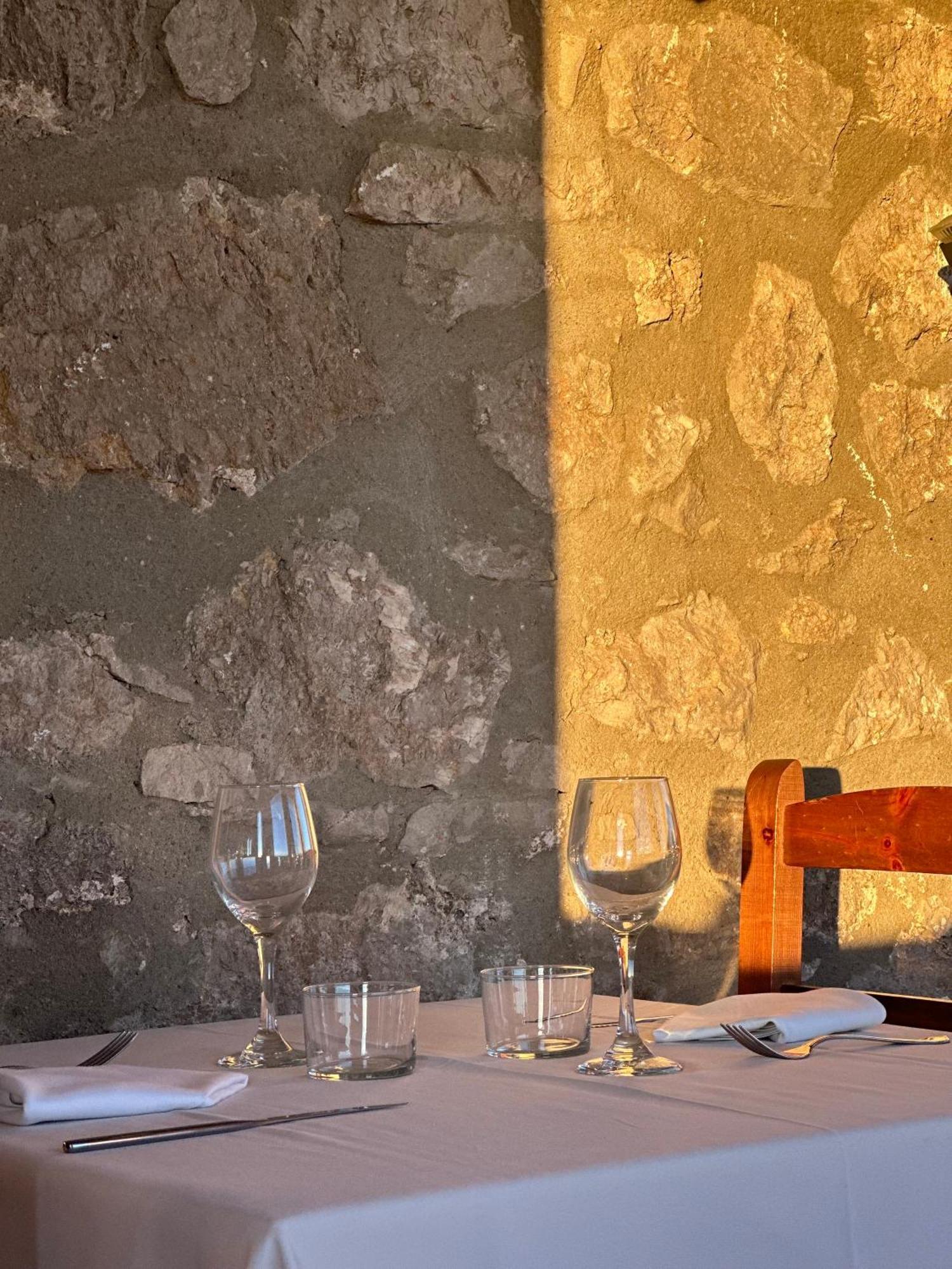 Santuari Mare De Deu Del Mont Restaurant-Hostatgeria Otel Beuda Dış mekan fotoğraf