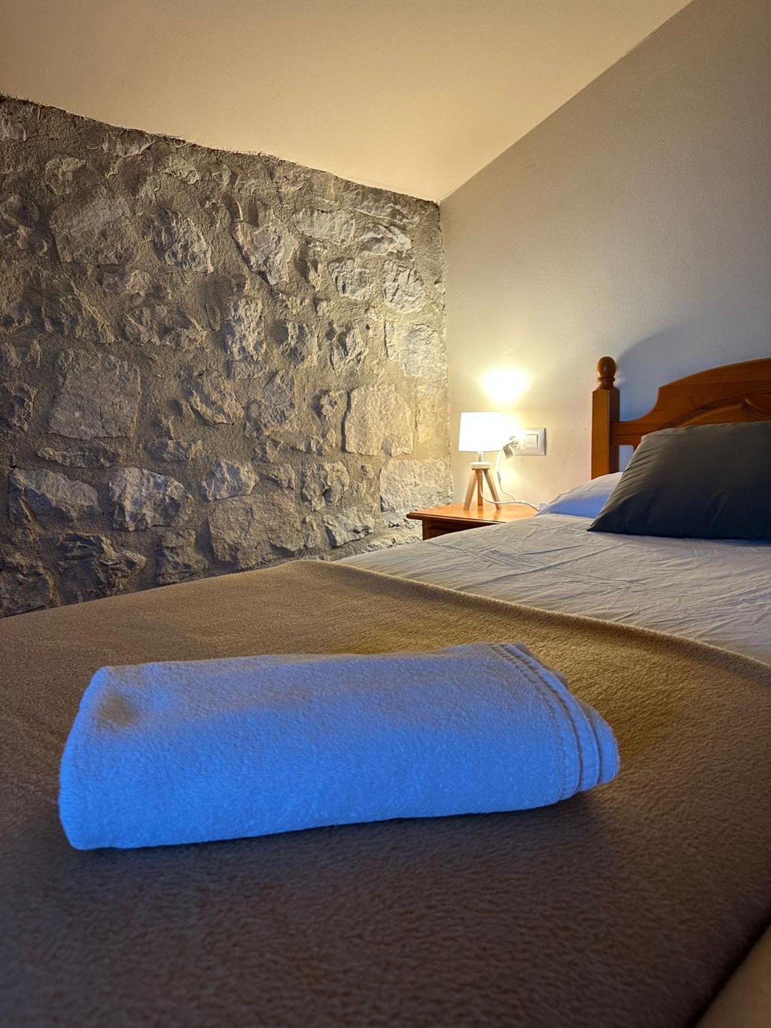 Santuari Mare De Deu Del Mont Restaurant-Hostatgeria Otel Beuda Dış mekan fotoğraf