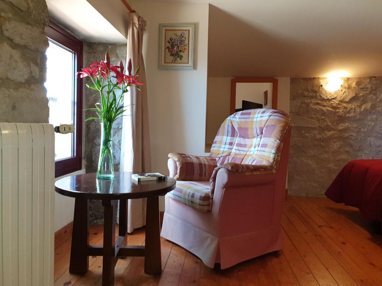 Santuari Mare De Deu Del Mont Restaurant-Hostatgeria Otel Beuda Dış mekan fotoğraf